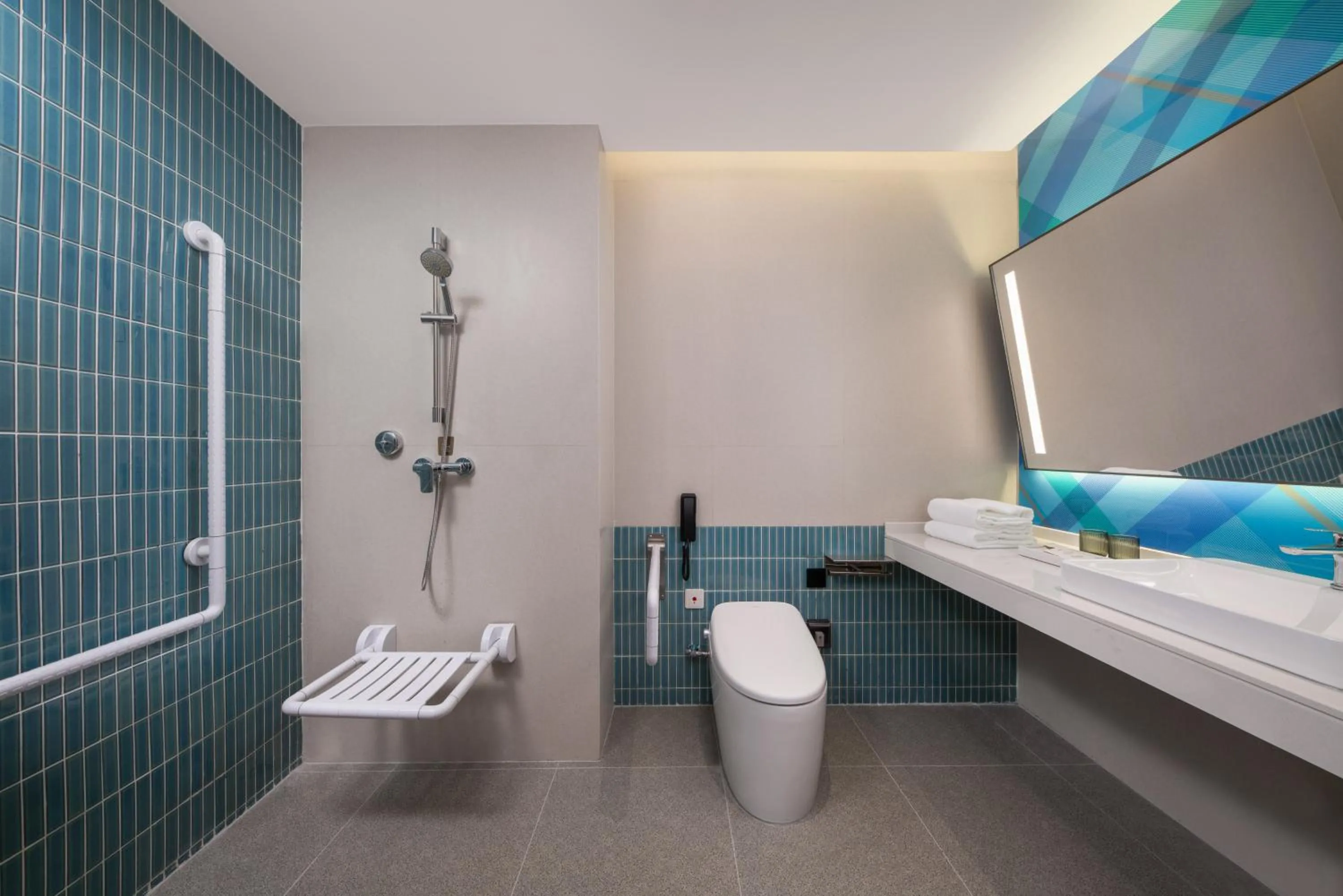 Bathroom in Holiday Inn Express Qingdao City Balcony by IHG