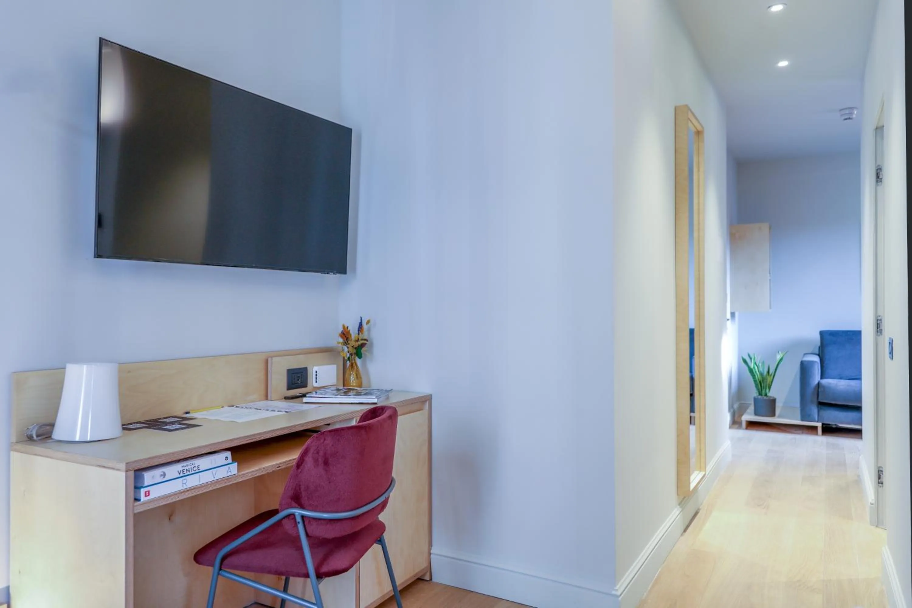 TV and multimedia in Hotel Casa W