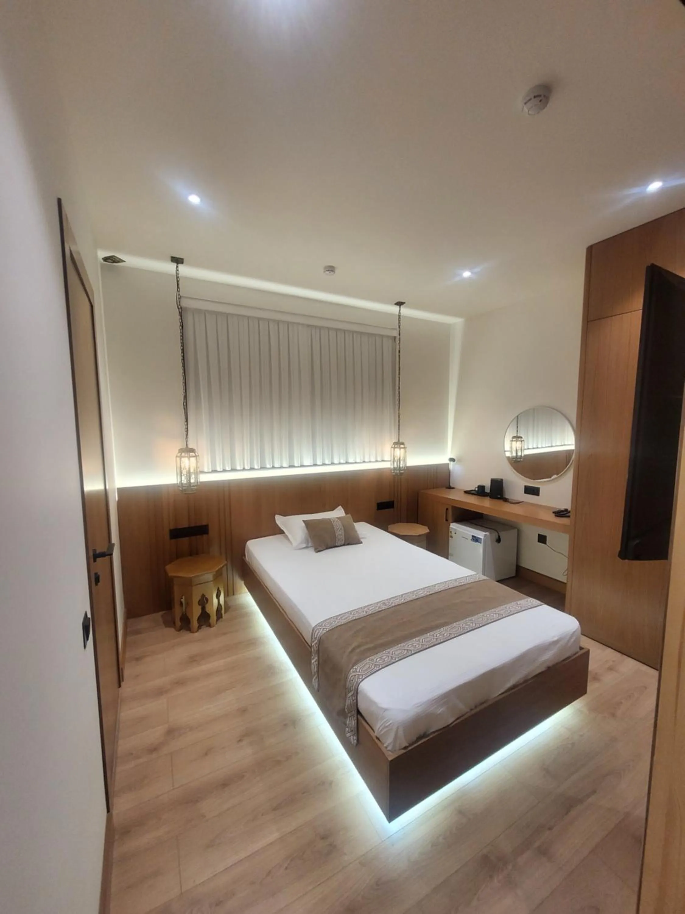 Photo of the whole room, Bed in Sarhad Hotel