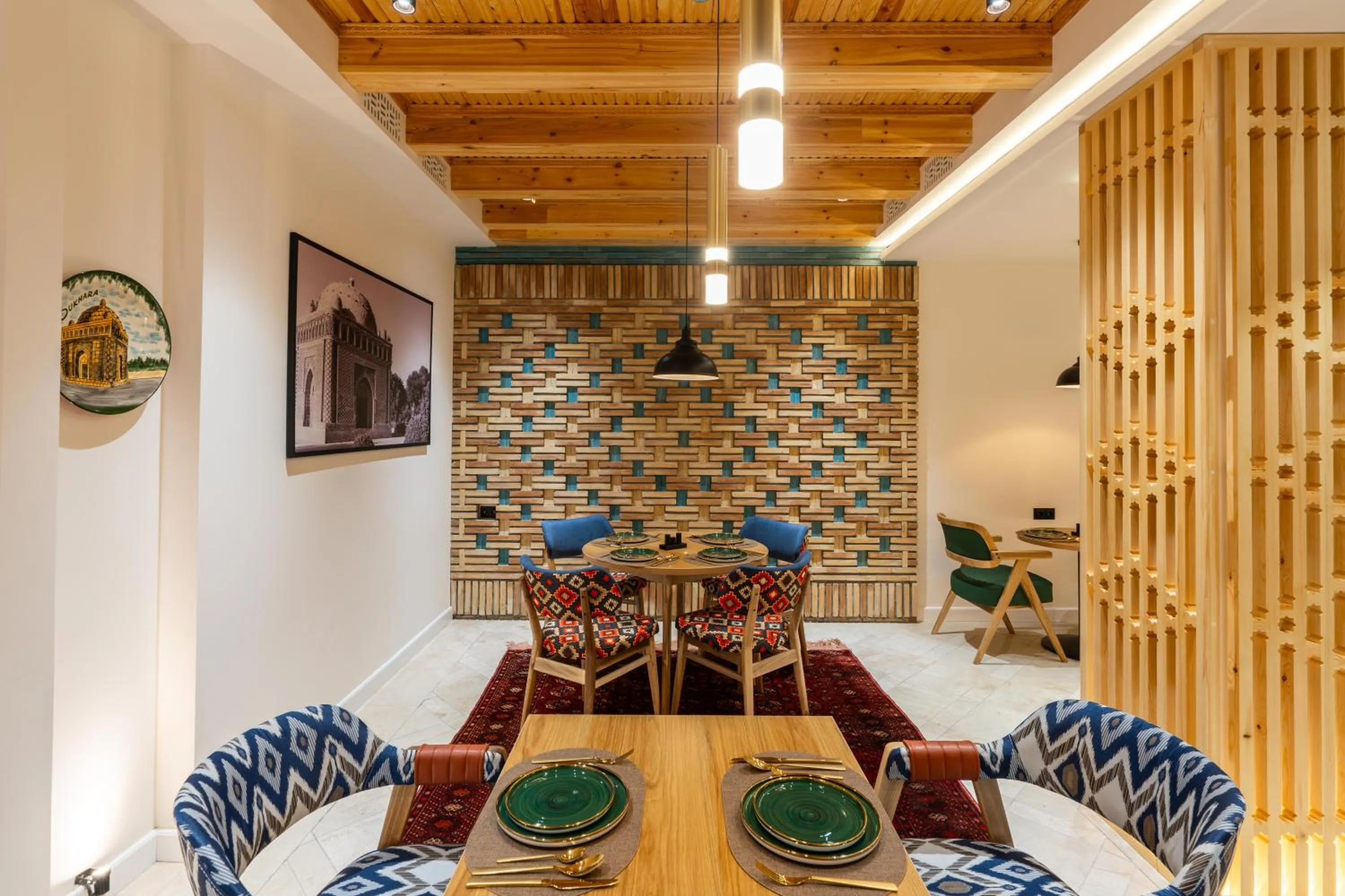 Living room in Sarhad Hotel