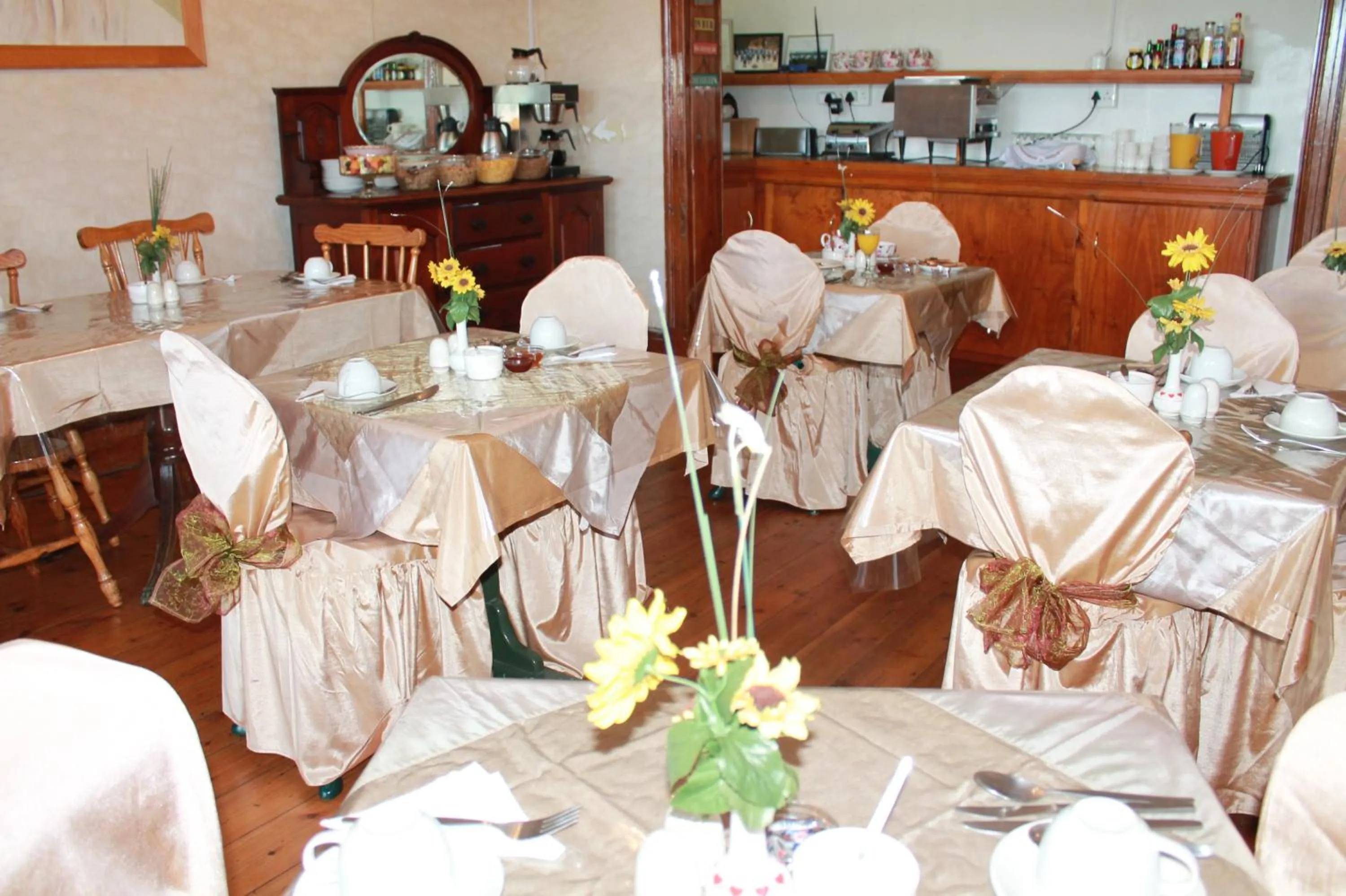 Breakfast in Central Hotel Guest House