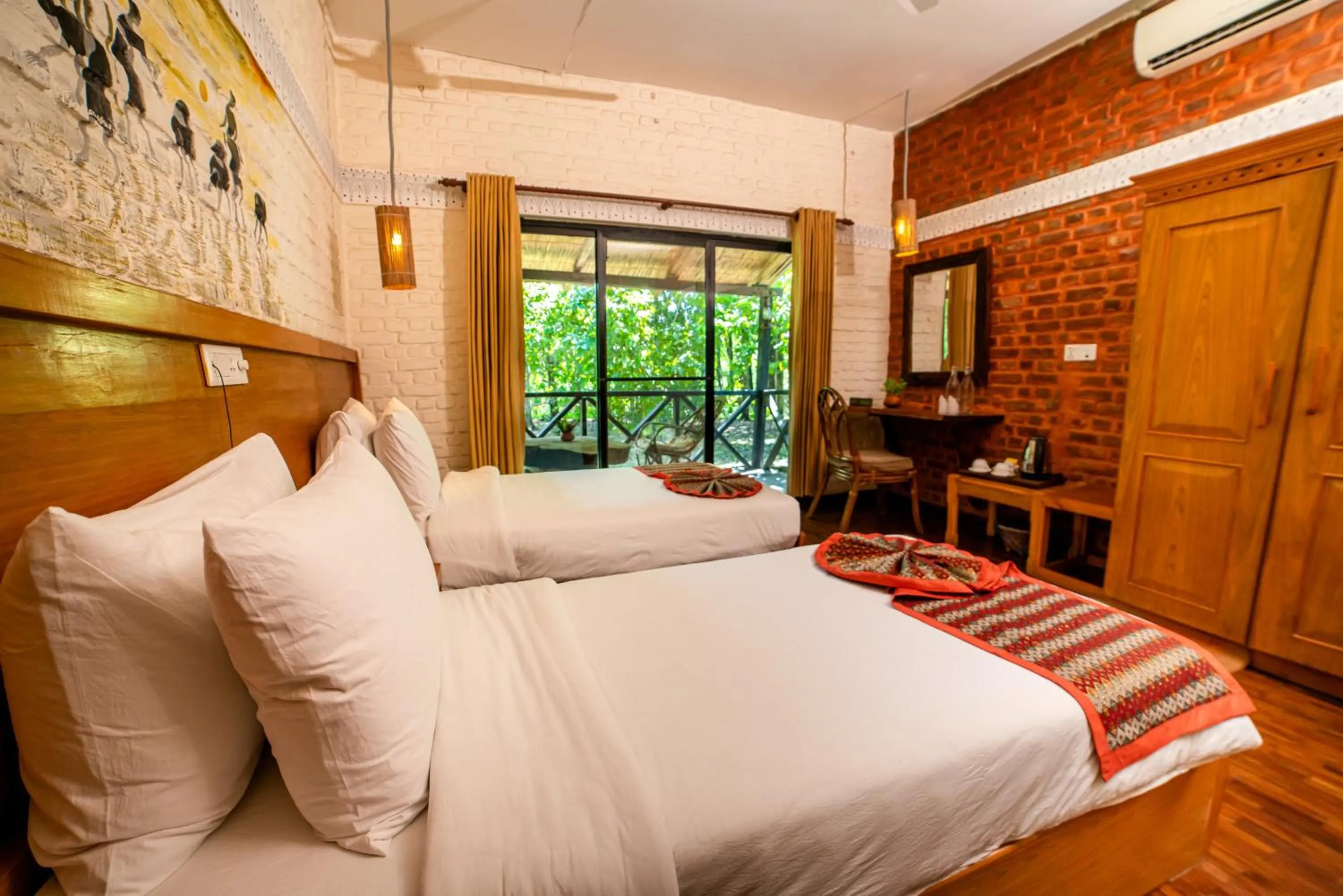 Living room, Bed in Siddhartha Wildlife Retreat