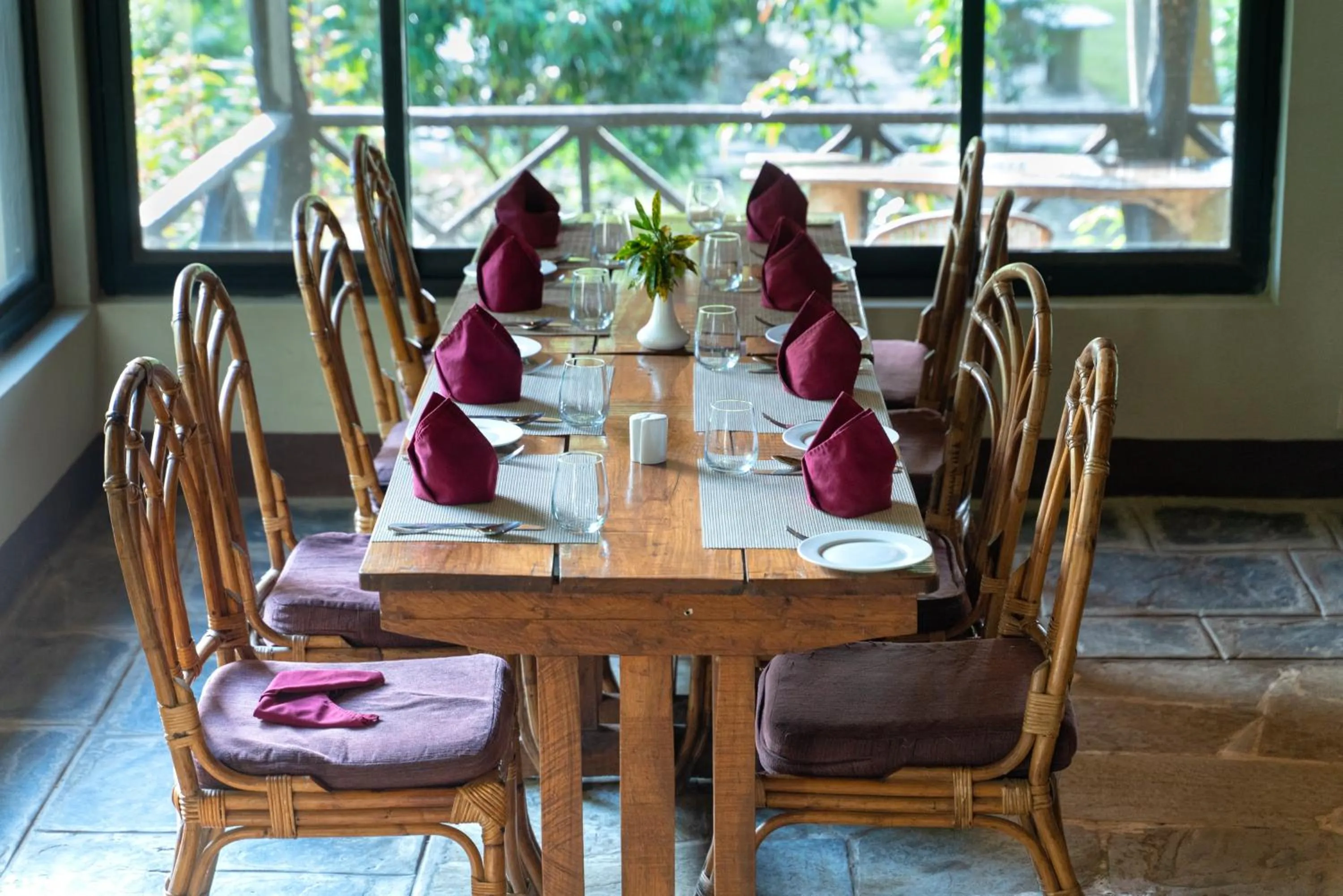 Dining area in Siddhartha Wildlife Retreat