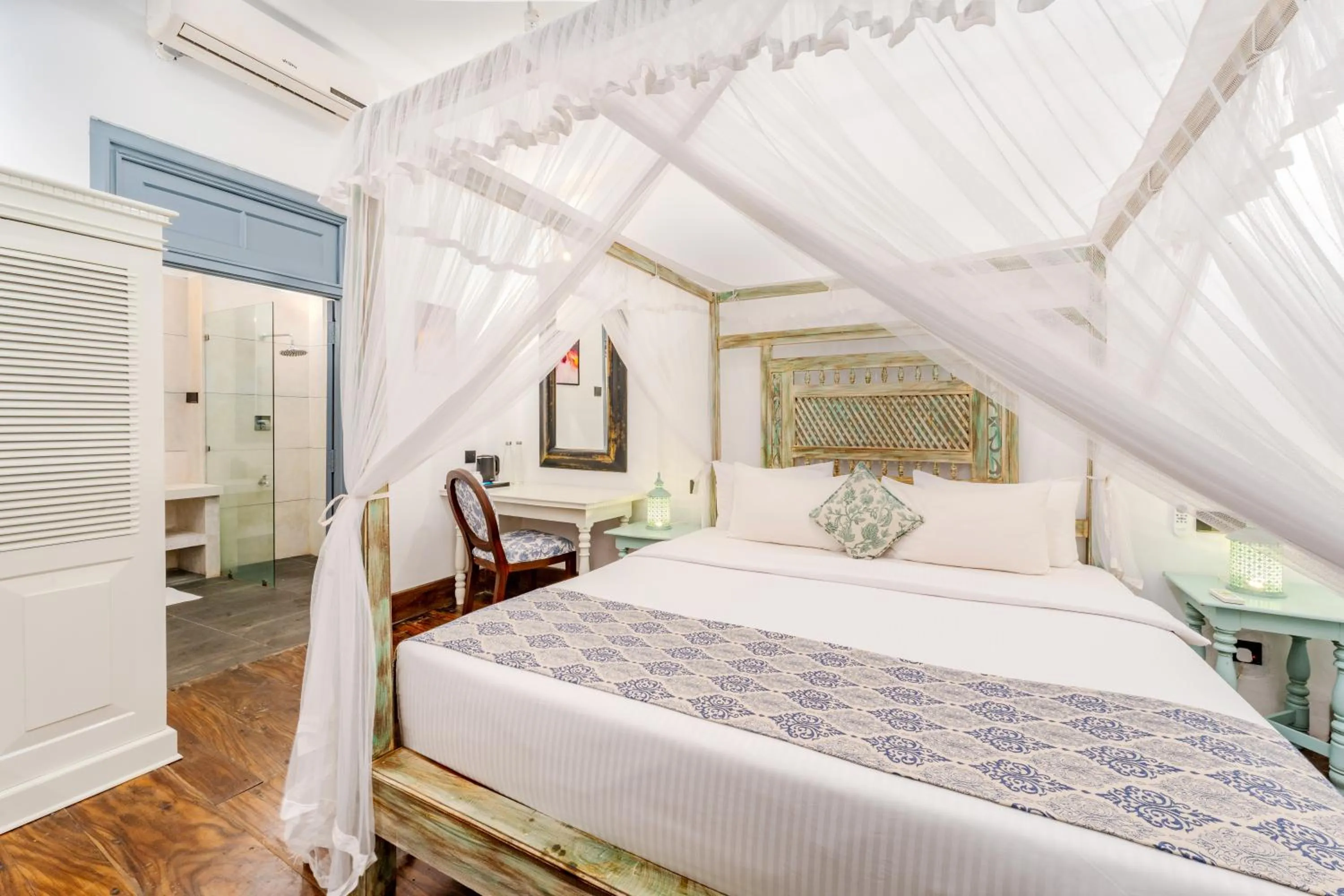 Photo of the whole room, Bed in Small House Boutique Guest House