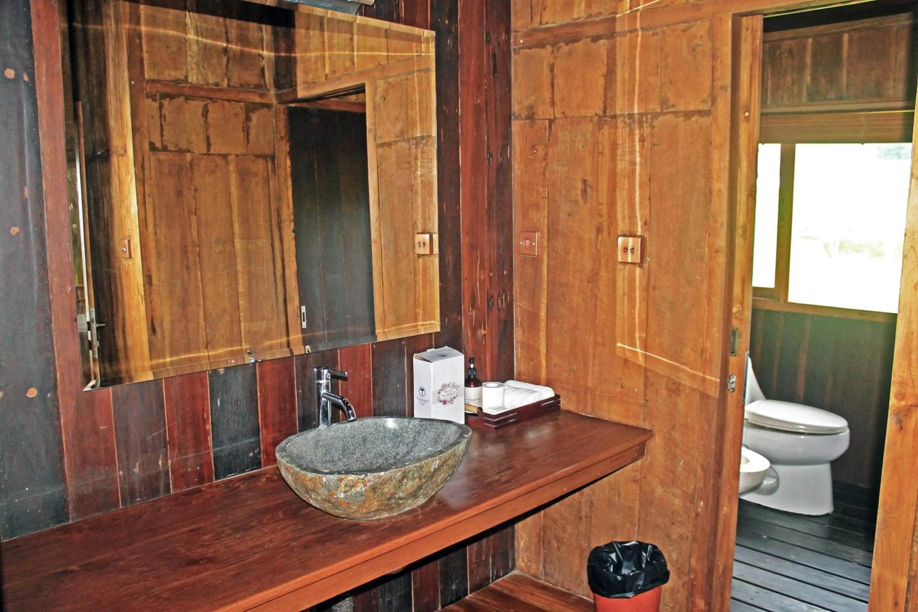 Toilet in Ti Amo Bali