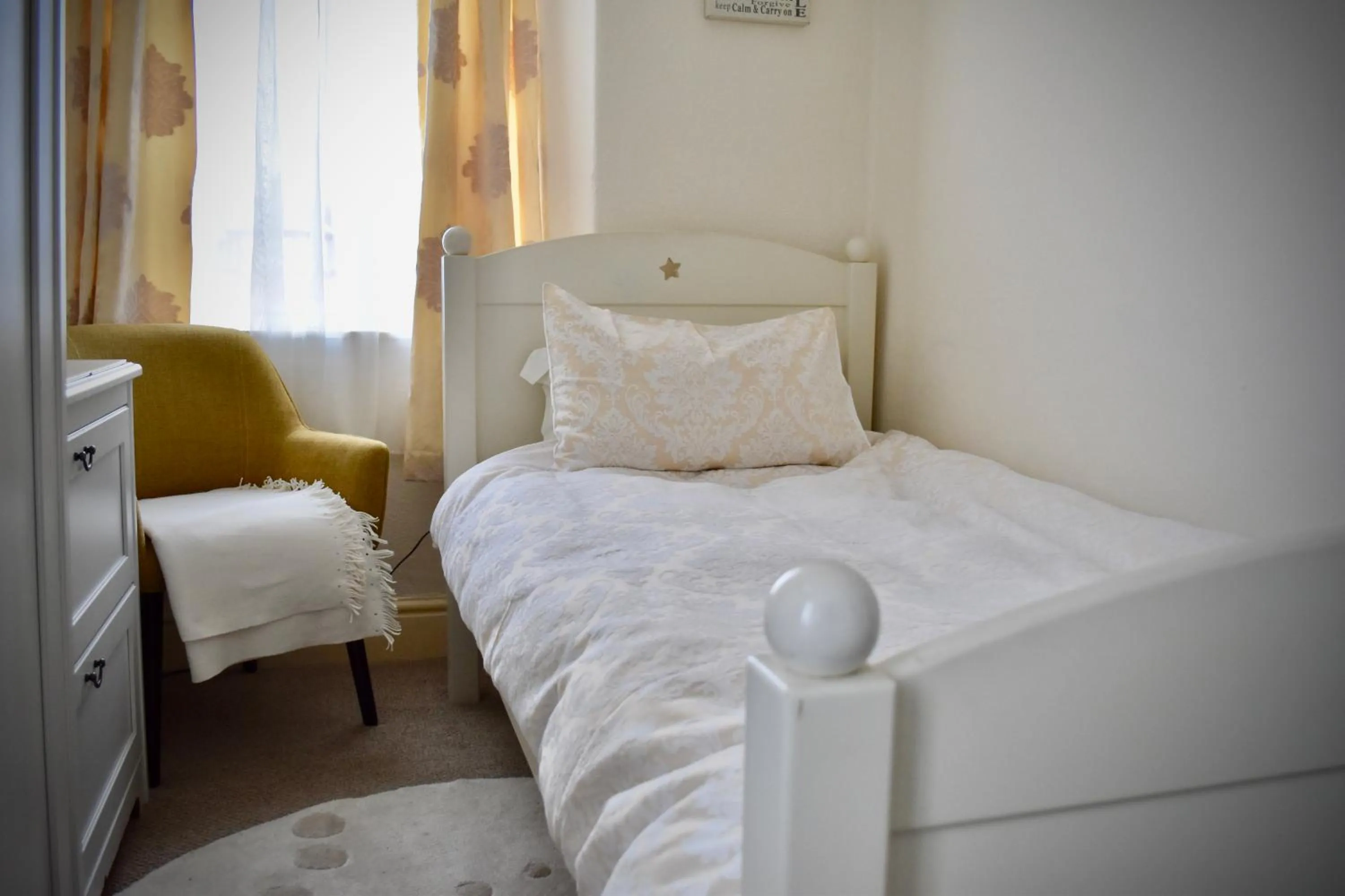 Photo of the whole room in Witchingham B&B