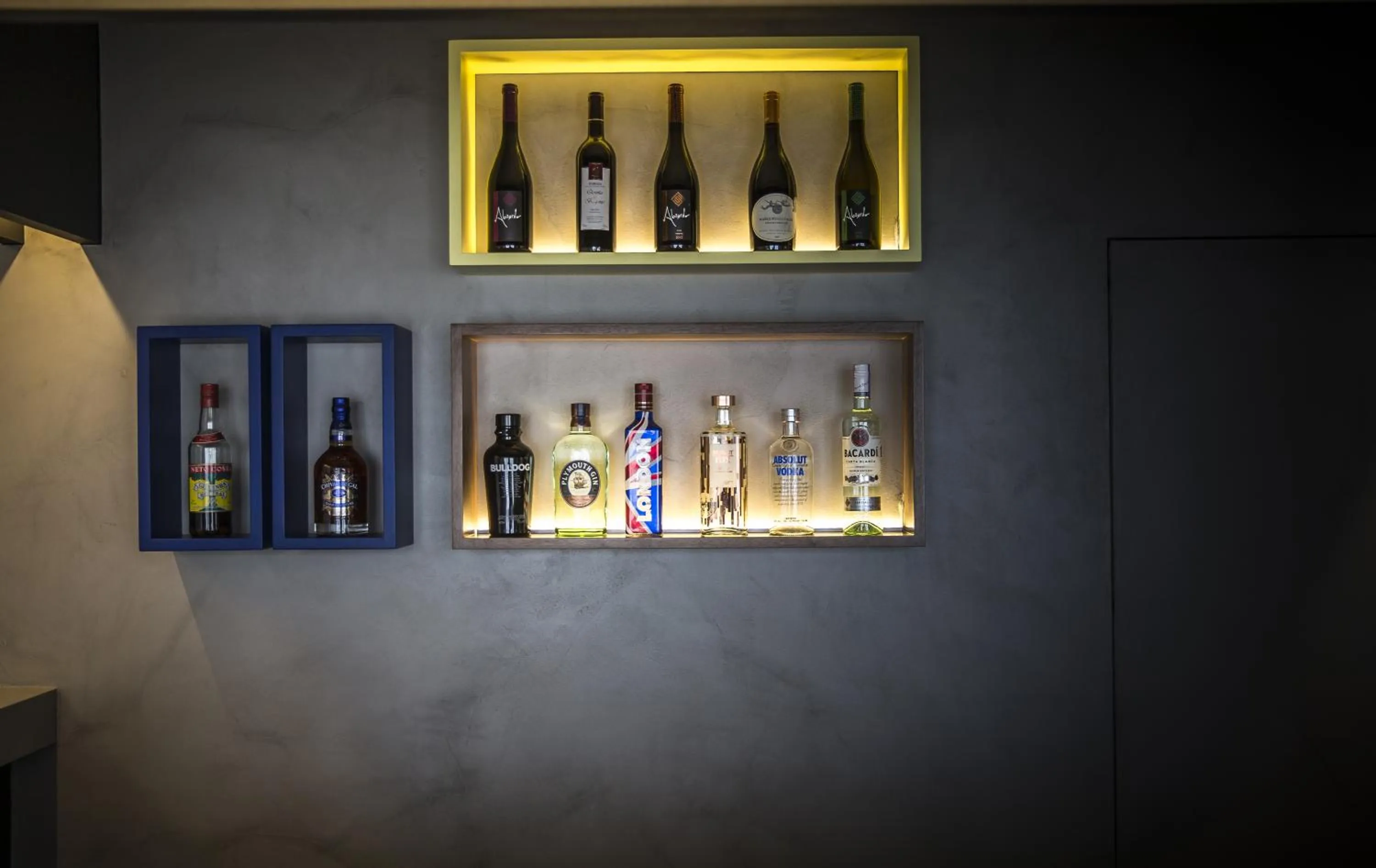 Lounge or bar in Somewhere - Estoril Guesthouse