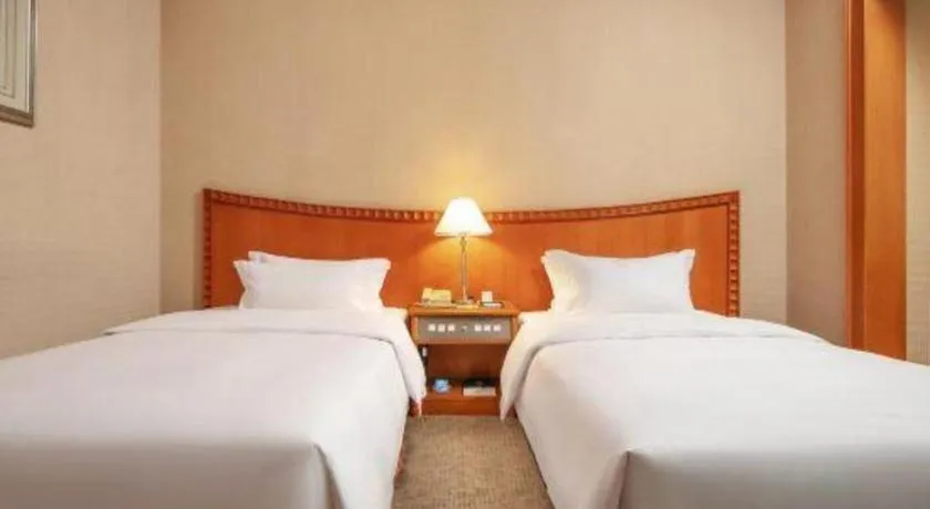 Bed in Haihua Hotel Hangzhou