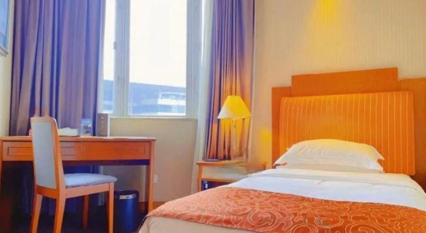 Bed in Haihua Hotel Hangzhou