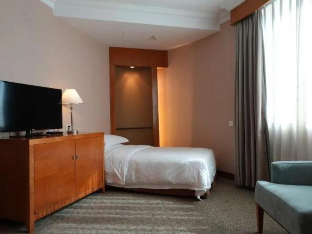 Bed in Haihua Hotel Hangzhou