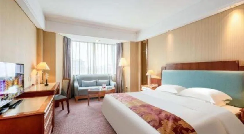 Bed in Haihua Hotel Hangzhou