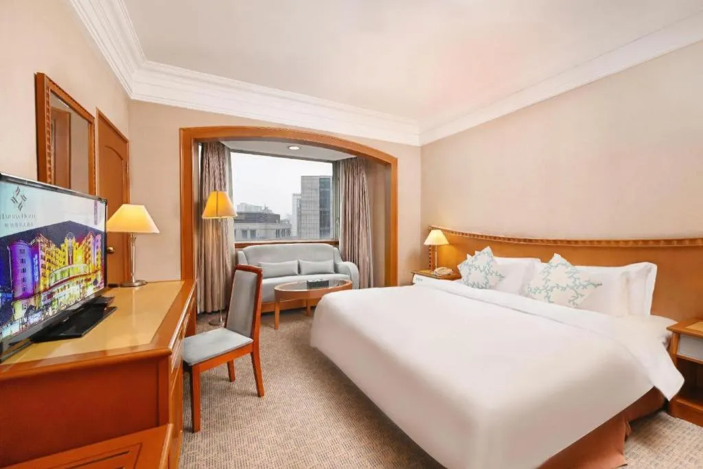 Bed in Haihua Hotel Hangzhou