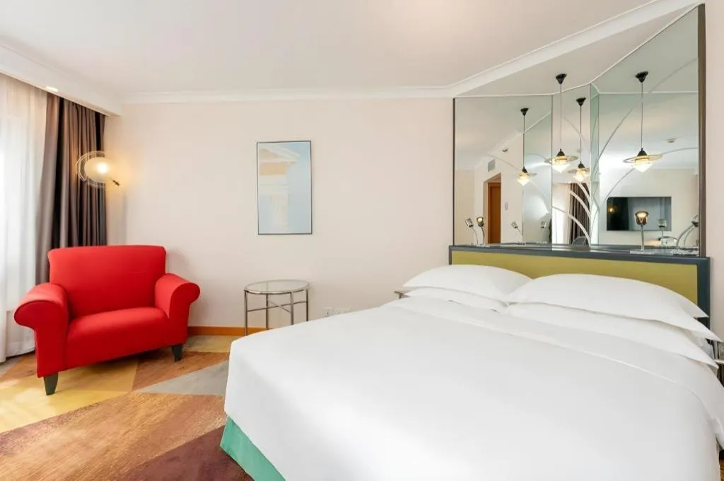 Bed in Grand Skylight Hotel Royal, Beijing