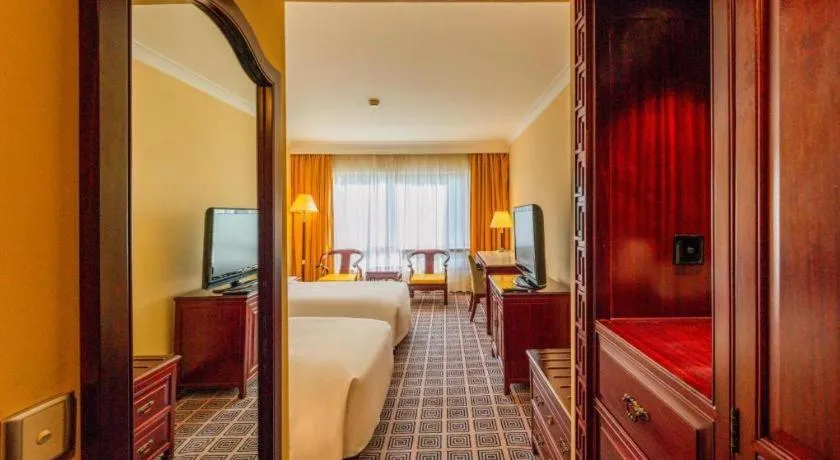 Bed in Grand Skylight Hotel Royal, Beijing