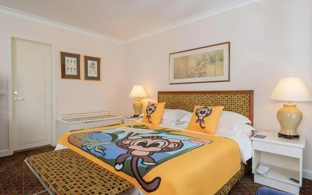 Bed in Grand Skylight Hotel Royal, Beijing