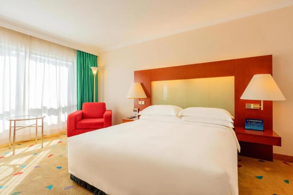 Bed in Grand Skylight Hotel Royal, Beijing