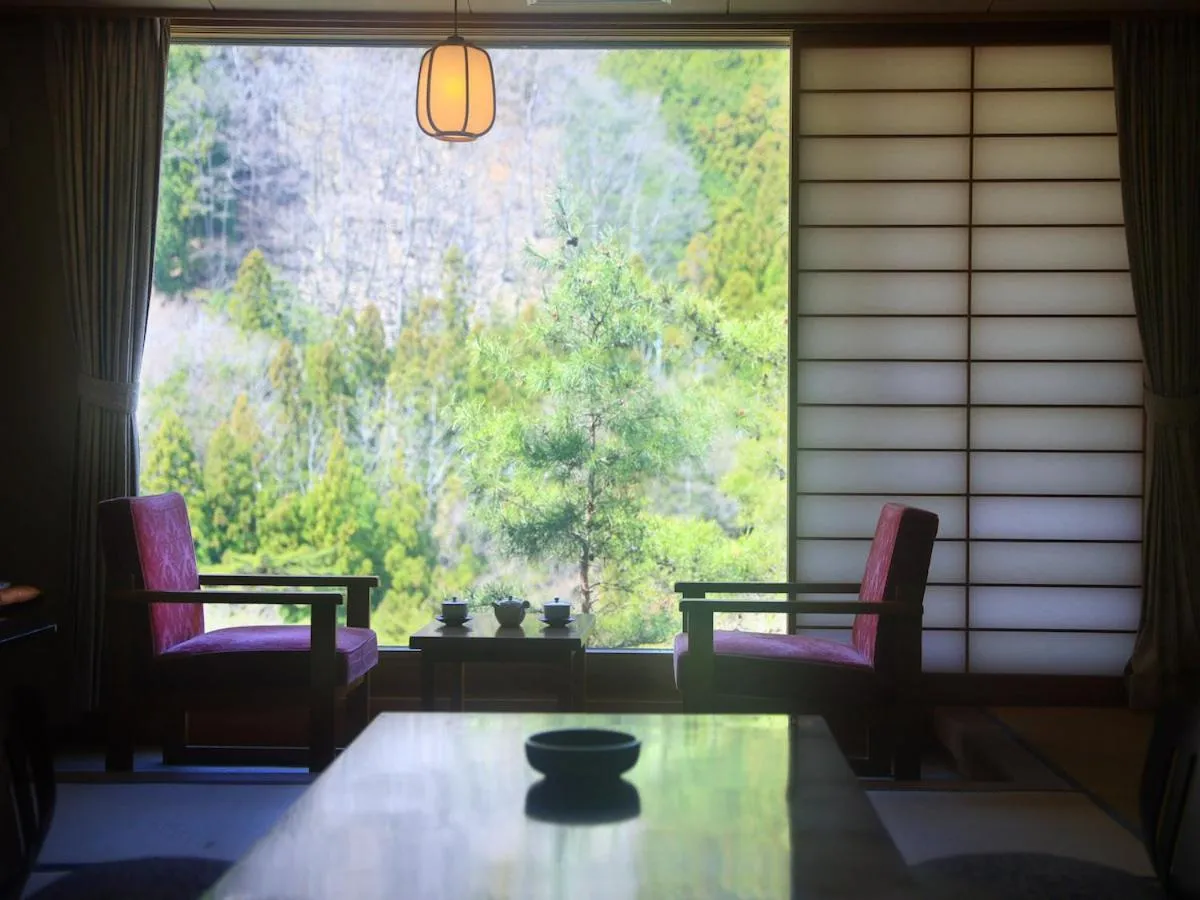 Photo of the whole room in Kinugawa Onsen Hana no Yado Matsuya