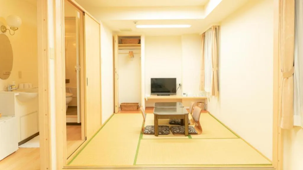 Smile Hotel Nishiakashi