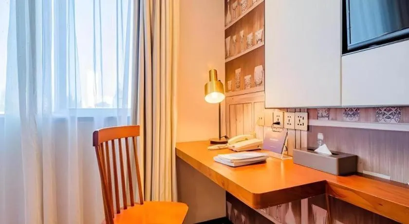 GME NanJing CaoChanGMEn Nanyihou Stress Hotel