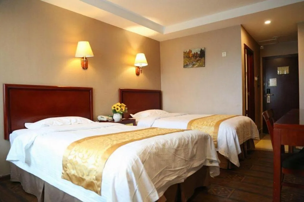 Bed in GreenTree Inn Harbin Central Avenue