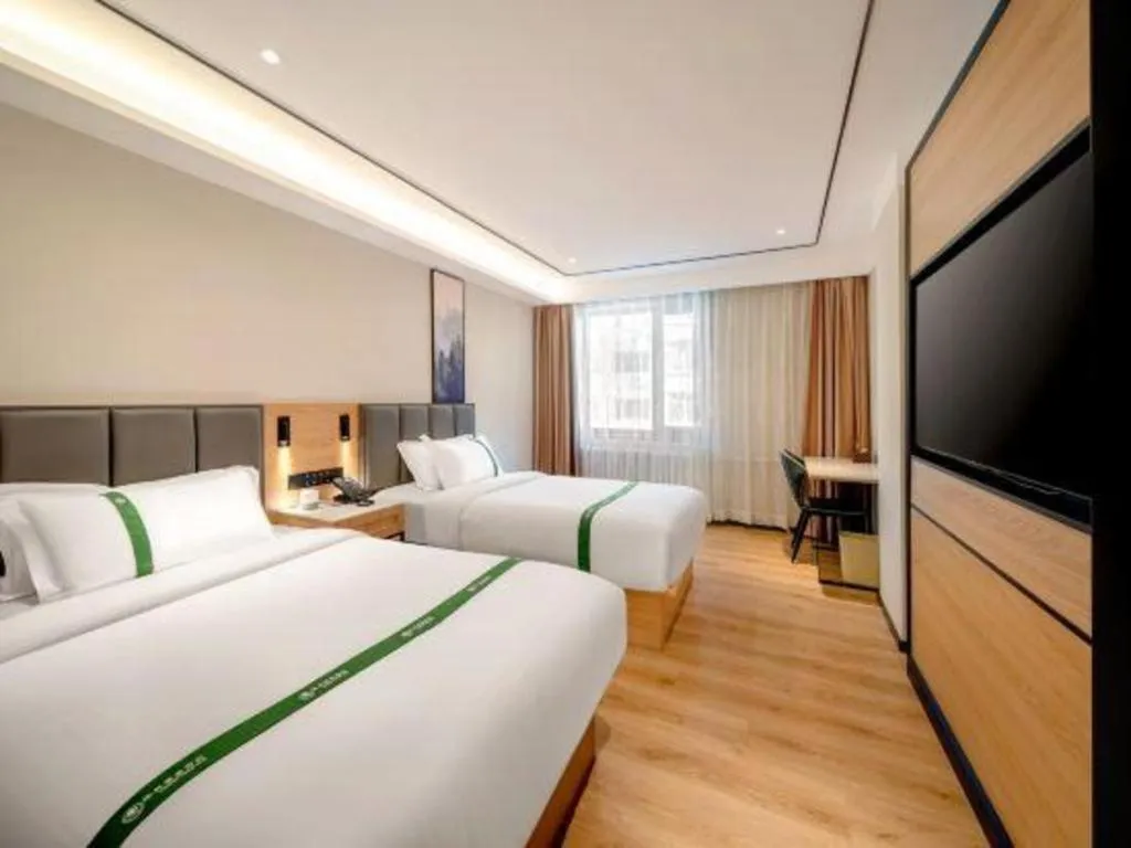 Bed in GreenTree Inn Harbin Central Avenue