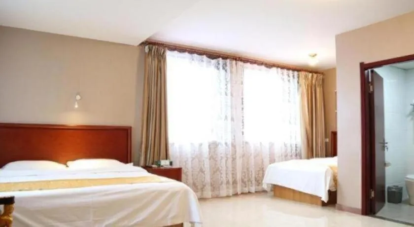 Bed in GreenTree Inn Harbin Central Avenue