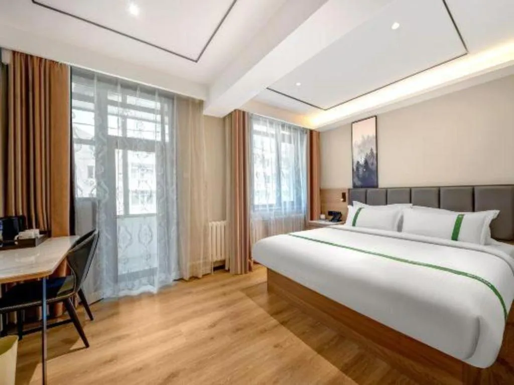 Bed in GreenTree Inn Harbin Central Avenue