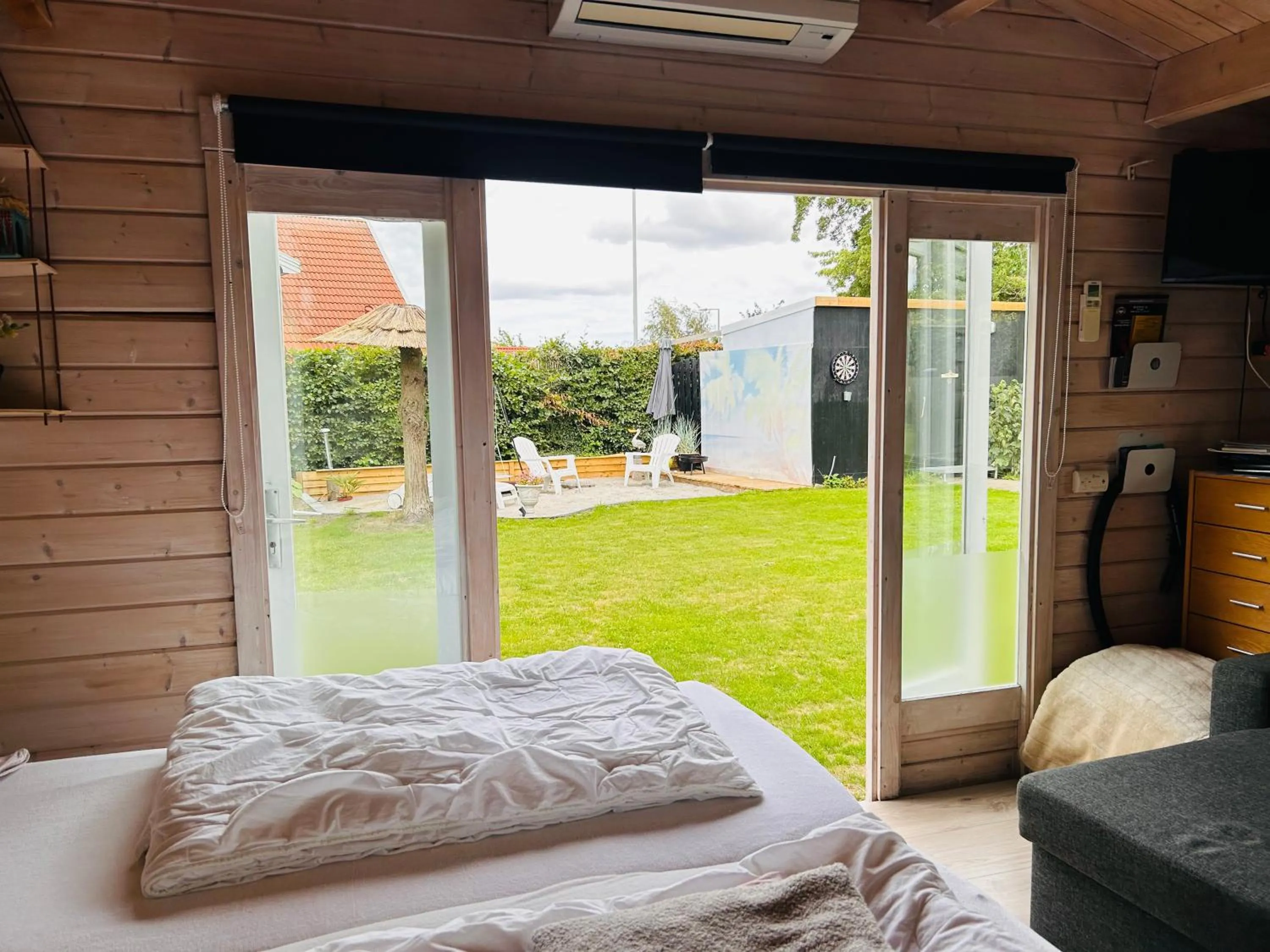 Garden, Bed in Piccobello Bed & Breakfast Valløby Køge