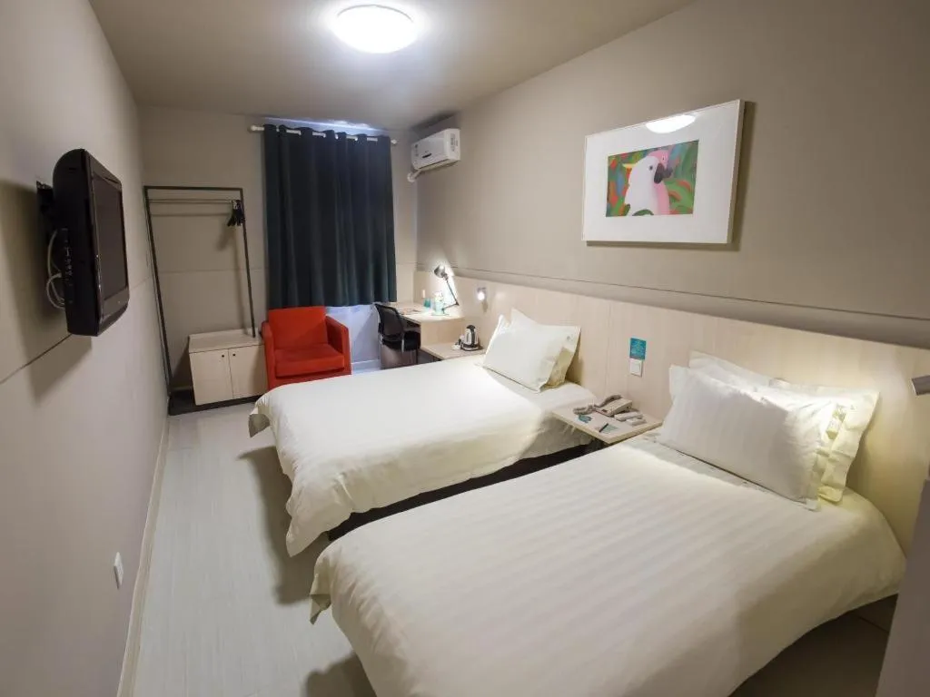 Bed in Jinjiang Inn Shanghai Minhang Zhuanqiao