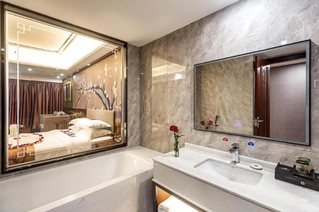 Bed in Nan Guo Hotel