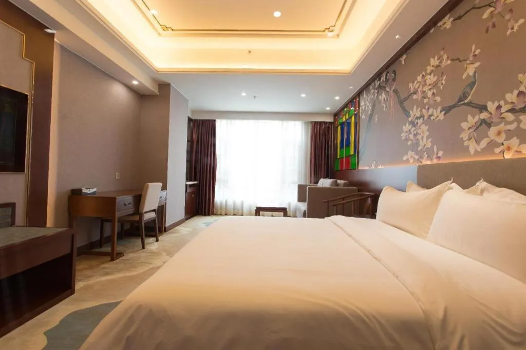Bed in Nan Guo Hotel