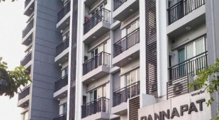 Pannapat Place