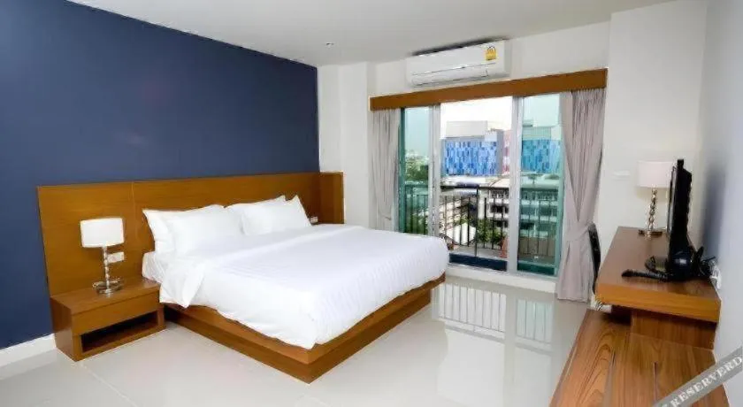 Bed in Pannapat Place