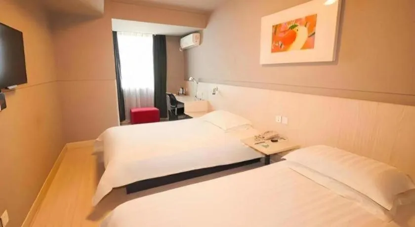 Bed in Magnotel Classic Shenyang General Hospital of Northern Theater Command