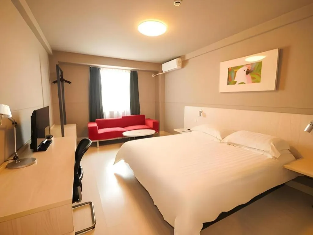 Bed in Magnotel Classic Shenyang General Hospital of Northern Theater Command