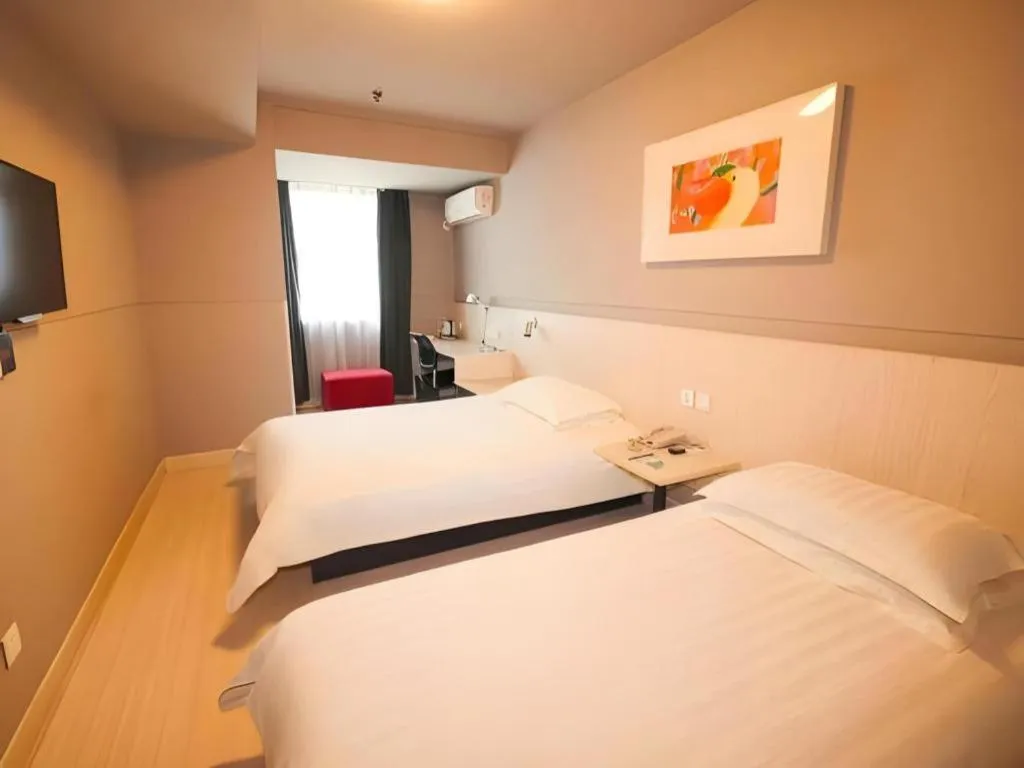 Bed in Magnotel Classic Shenyang General Hospital of Northern Theater Command