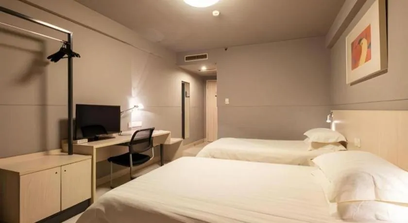 Bed in Magnotel Classic Shenyang General Hospital of Northern Theater Command