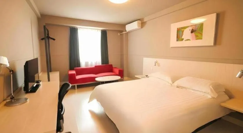 Bed in Magnotel Classic Shenyang General Hospital of Northern Theater Command