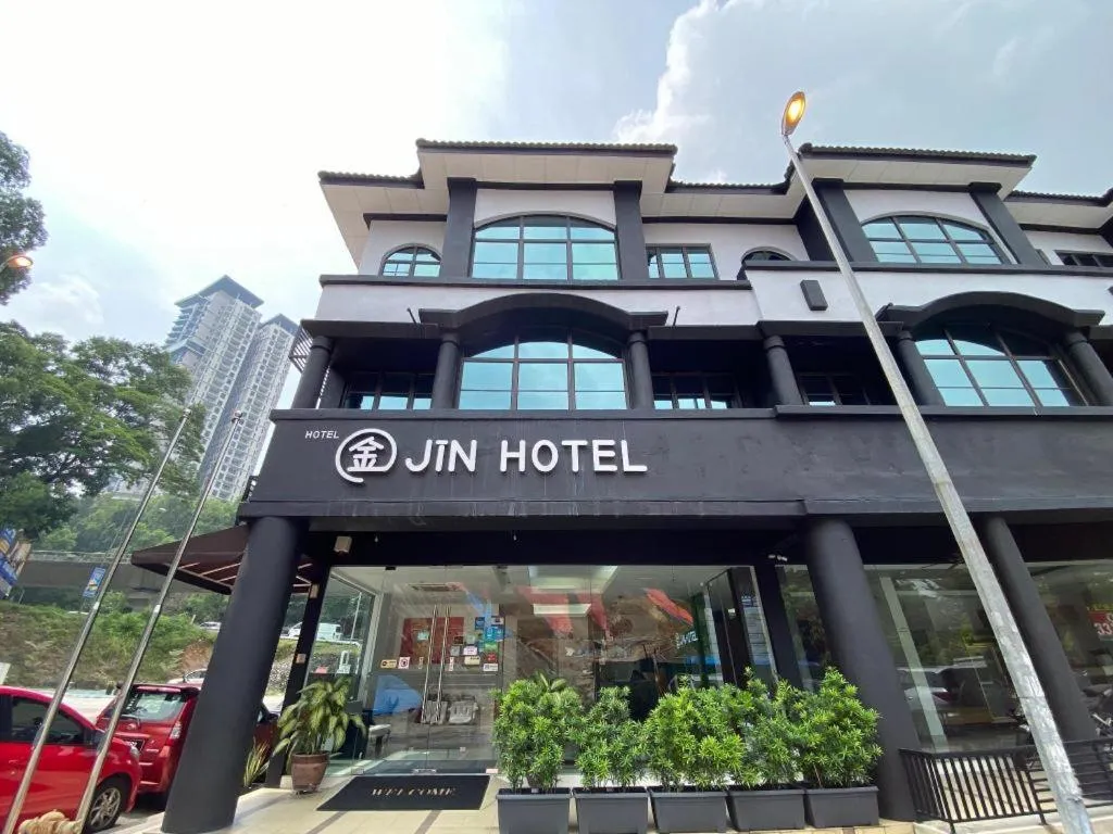 Jin Hotel