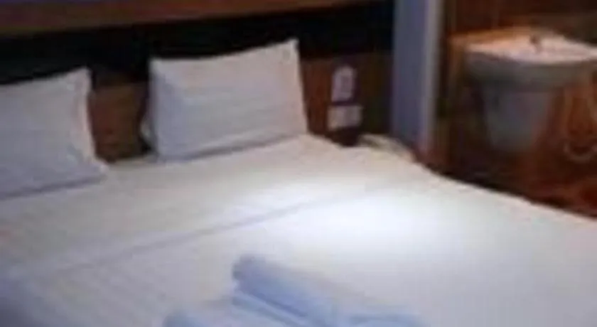 Bed in Jin Hotel