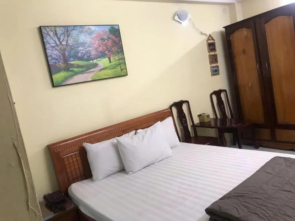 Bed in Son Tung Hotel - De Tham Street