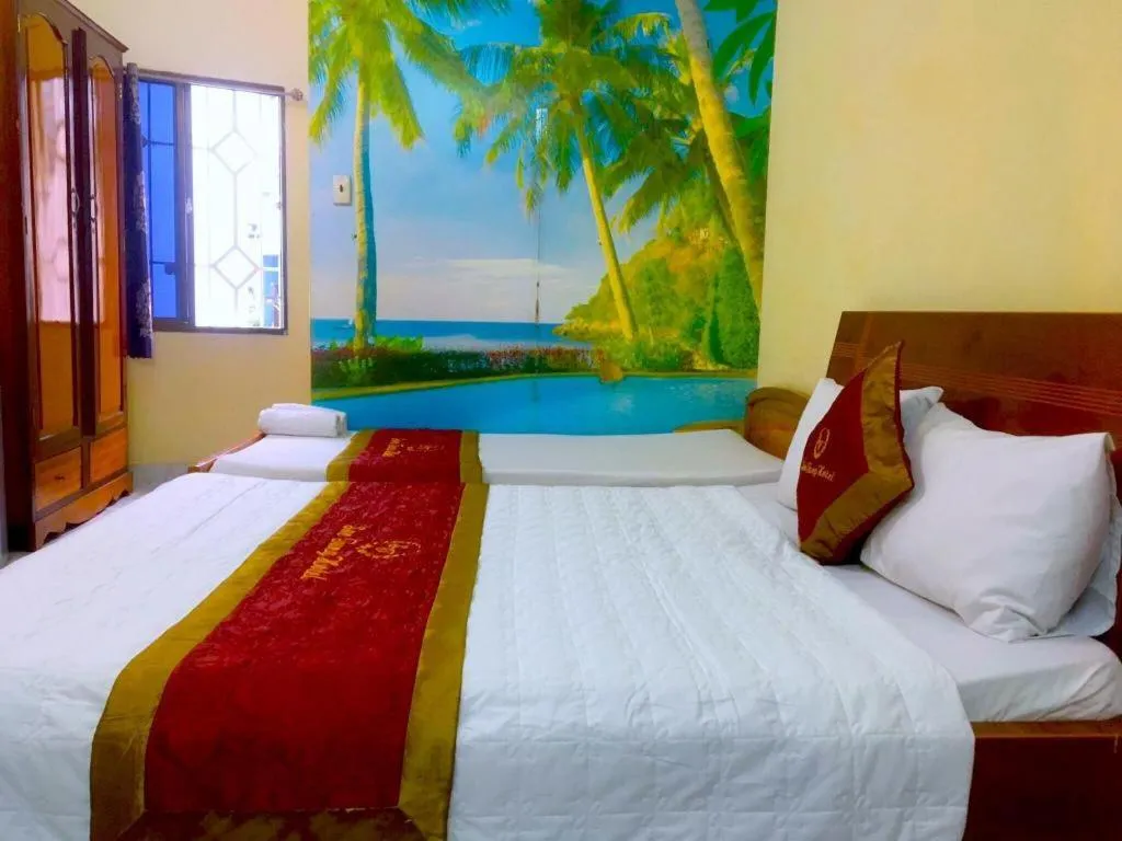 Bed in Son Tung Hotel - De Tham Street