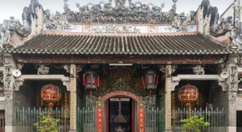 Son Tung Hotel - De Tham Street