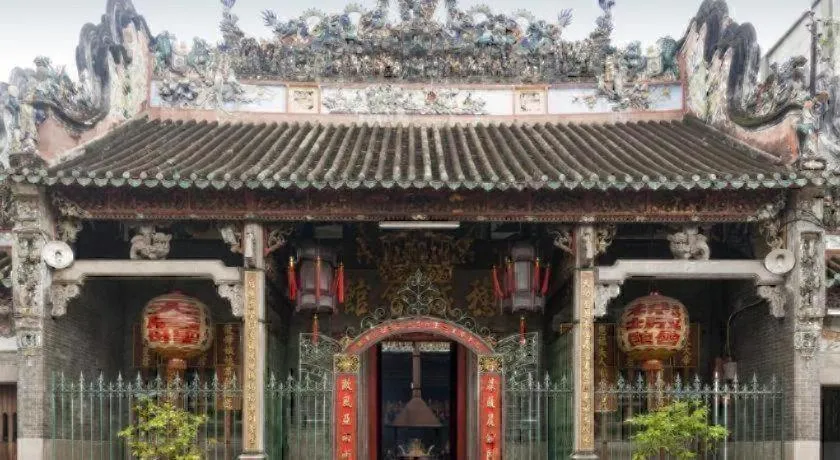 Son Tung Hotel - De Tham Street