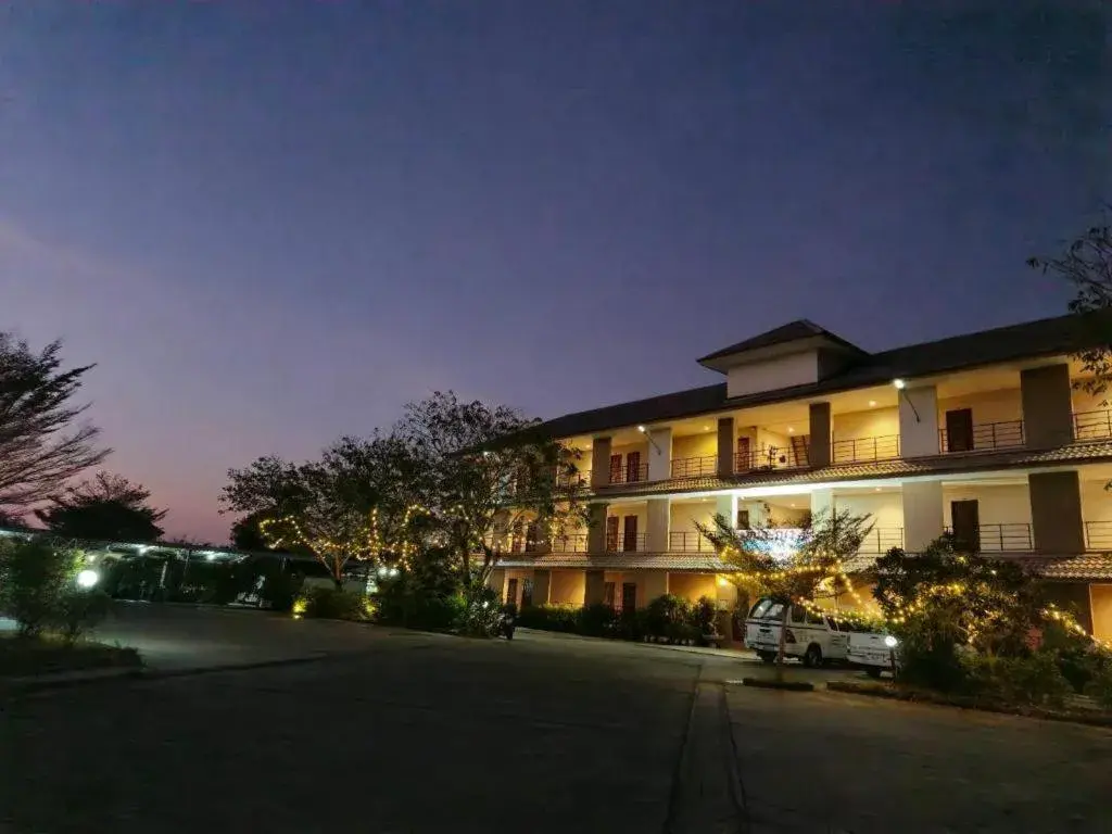 Bumnsaya Place Bumnsaya Place