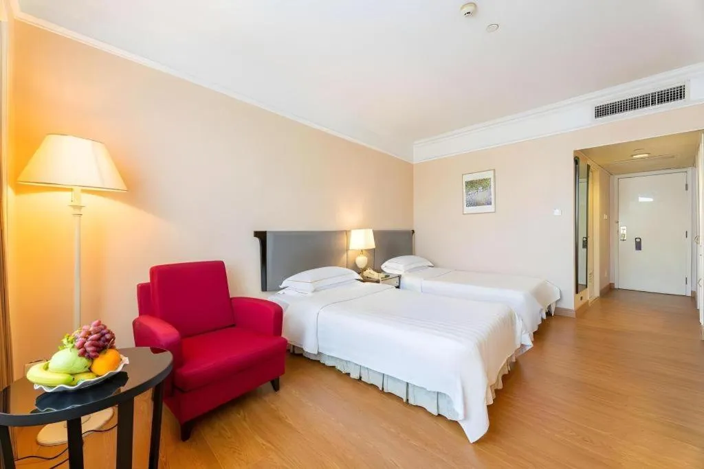 Bed in Shantou Golden Gulf Hotel