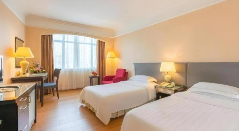 Bed in Shantou Golden Gulf Hotel