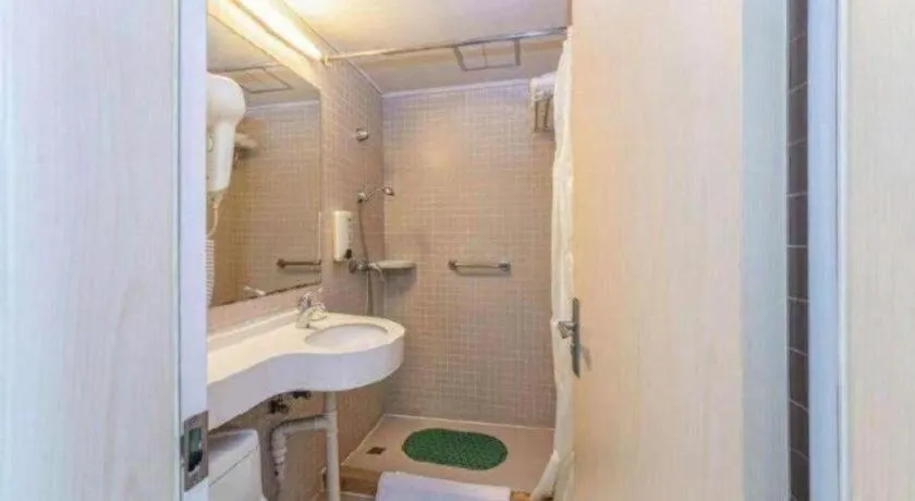 Jinjiang Inn Zhenjiang Jiangsu University Suning Plaza