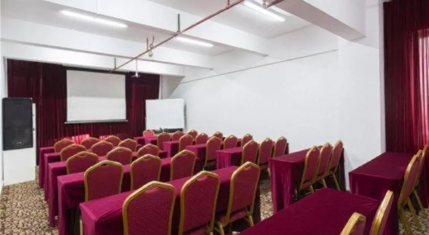 7 Days Inn Guangzhou Zoo Huanghuagang Metro Station