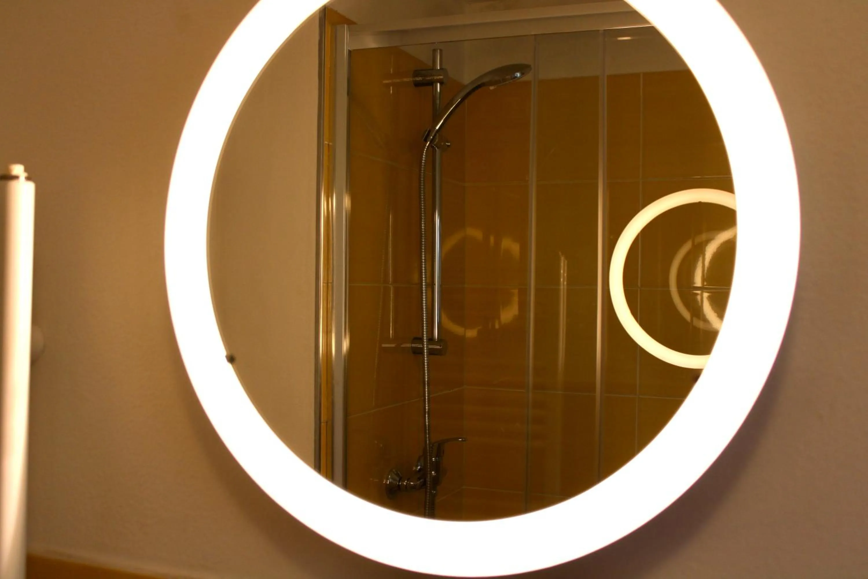 The Green Gate - Airport Guest House